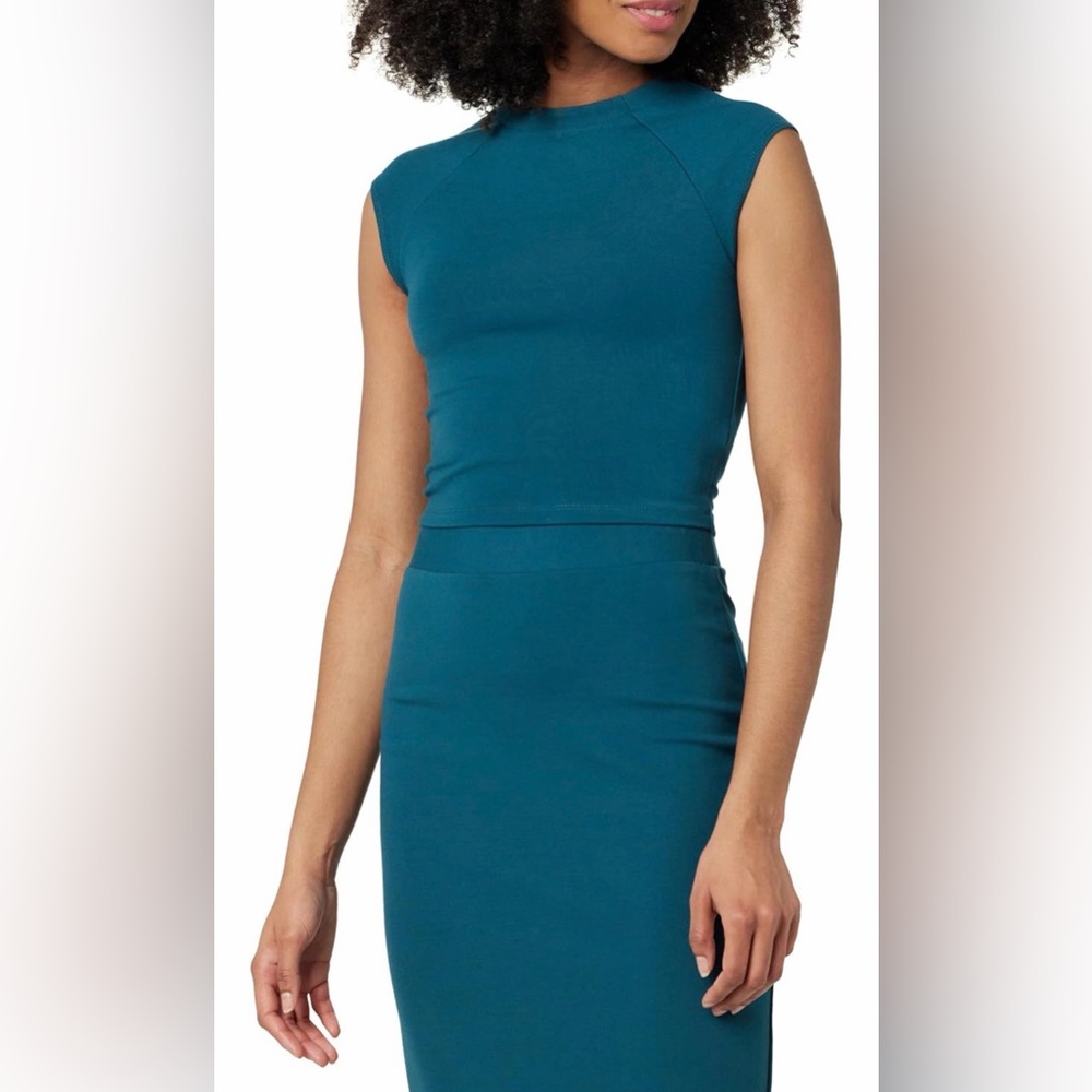 NWT Dark Teal Sleeveless Cap Sleeve Top